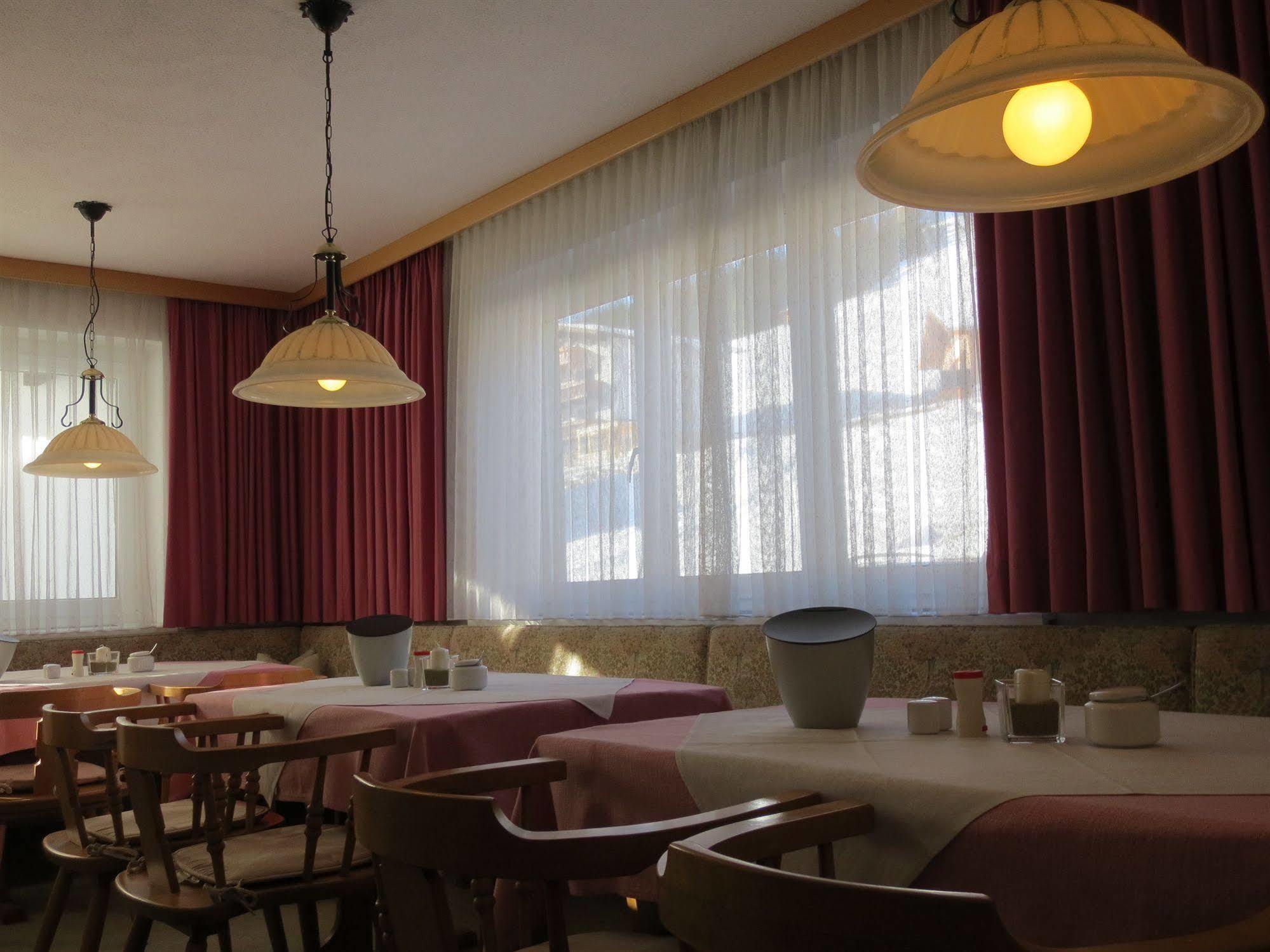 Pension Churlis Lech am Arlberg Esterno foto